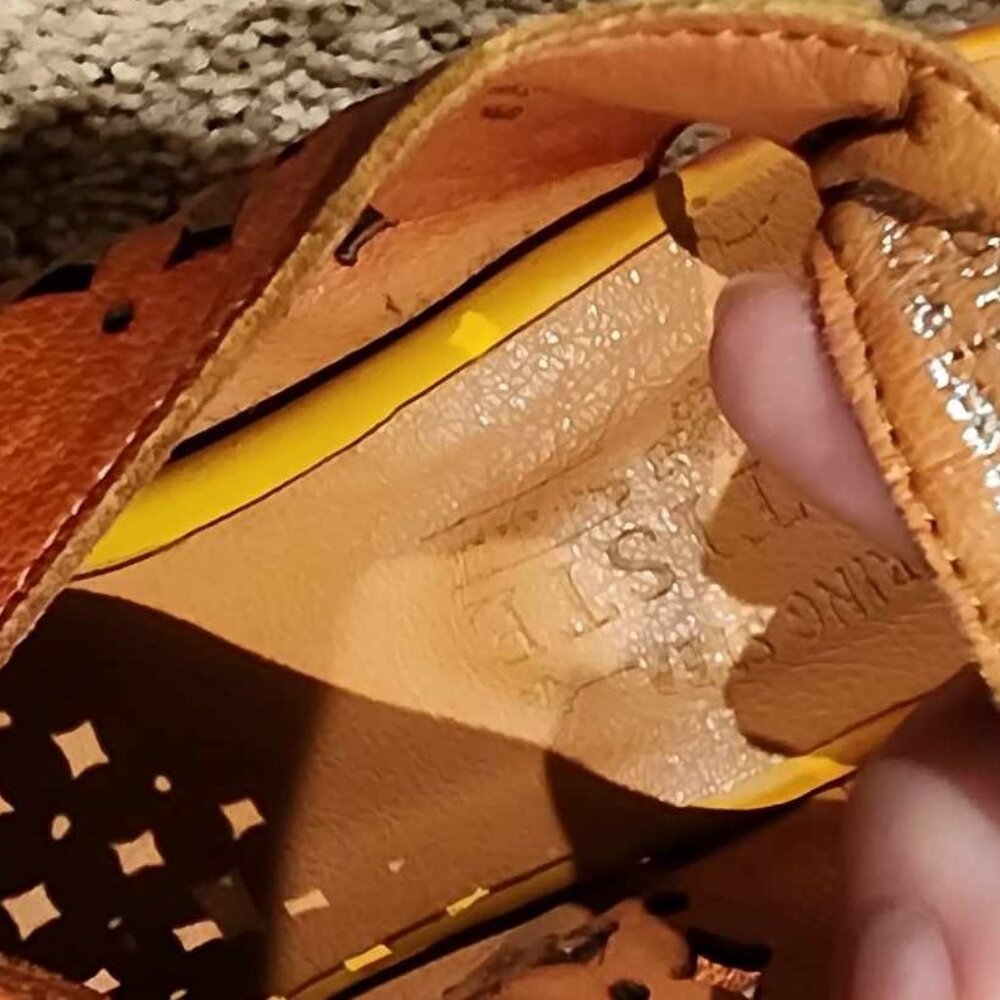 Artisan Orange Leather Sandals with Floral Accent - Picture 6 of 6